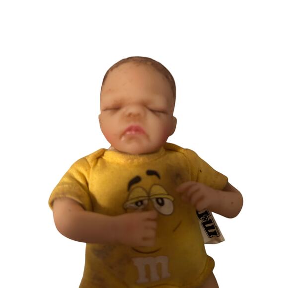 Pre-Owned M&M 6" Baby Dolls Green/Yellow 2008 Plastic Arms and Legs - Picture 6 of 9